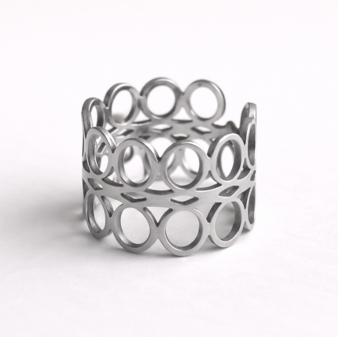 Bague Couronne Graphique | Anneaux Ajourés