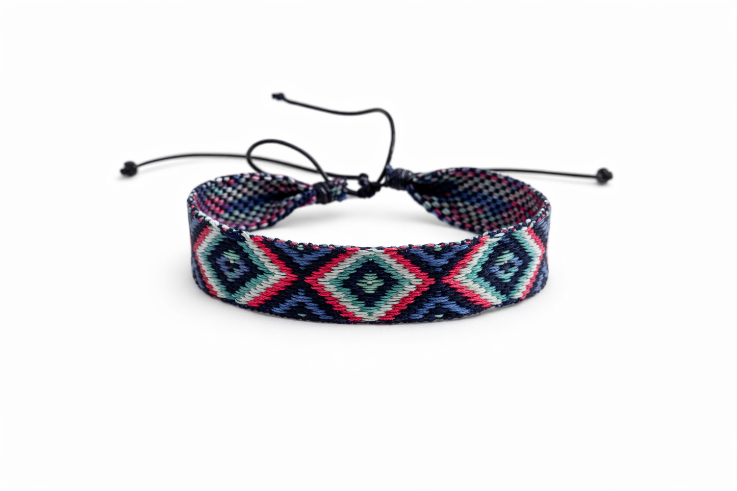 Bracelet bohème tissé à la main