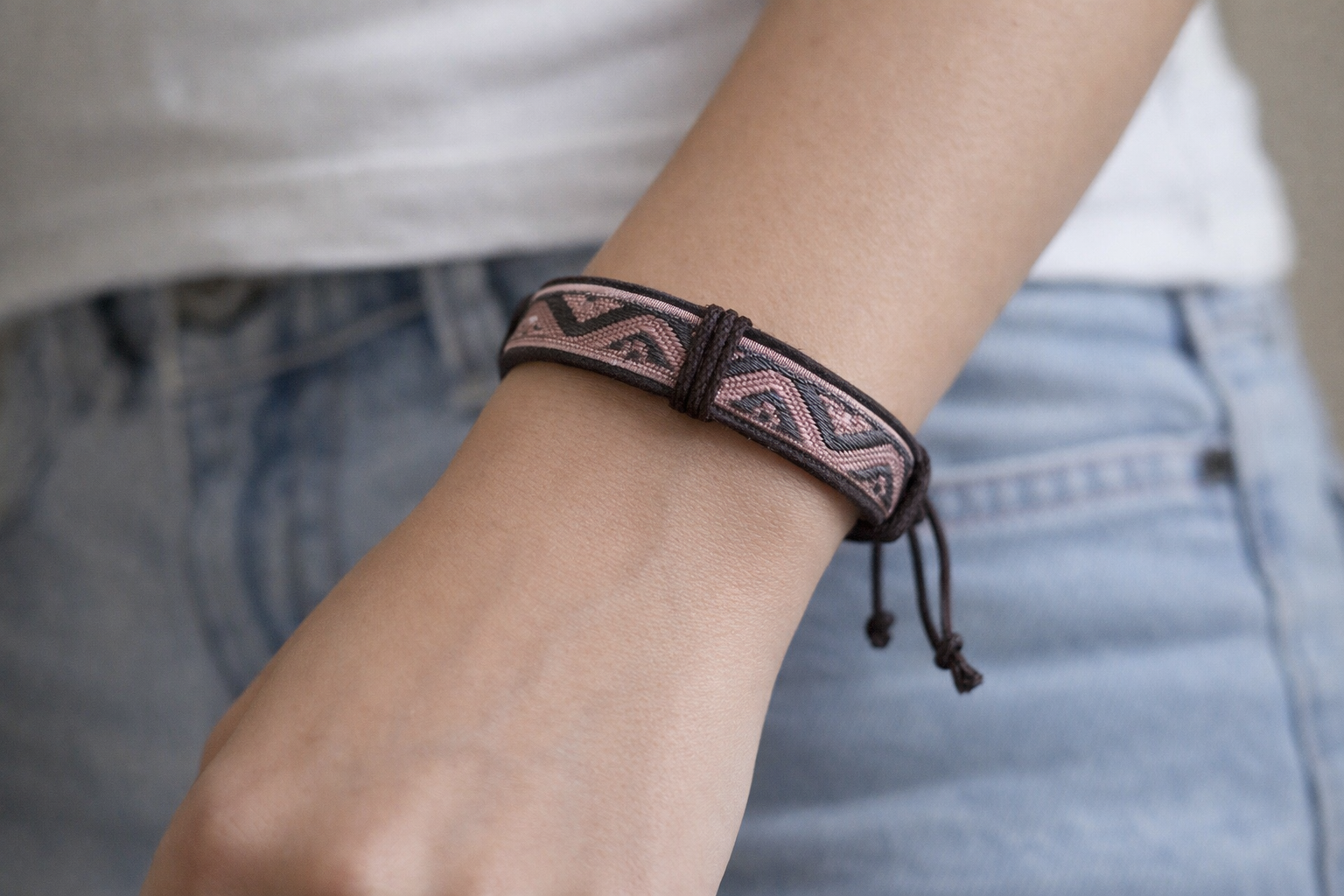 Bracelet à Motifs Graphiques Nude & Anthracite